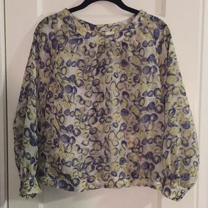 Women’s Button Back Blouse